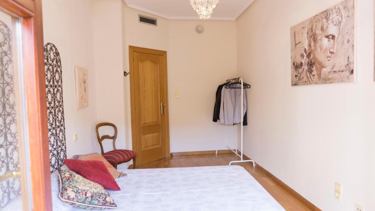 Appartamento Bonita Vivienda En El Corazon De Saragozza Esterno foto