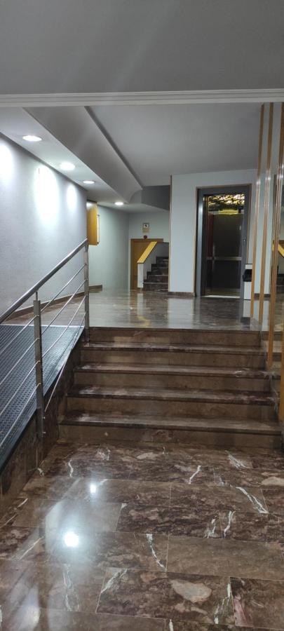 Appartamento Bonita Vivienda En El Corazon De Saragozza Esterno foto